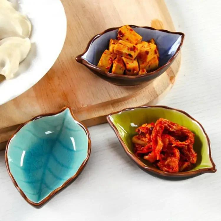 Leaf Ceramic Sauce Dish Kitchen Seasoning Plate Ice Cracked Glaze Sauce Small Dishes Fish Shaped Bowl For Kitchen