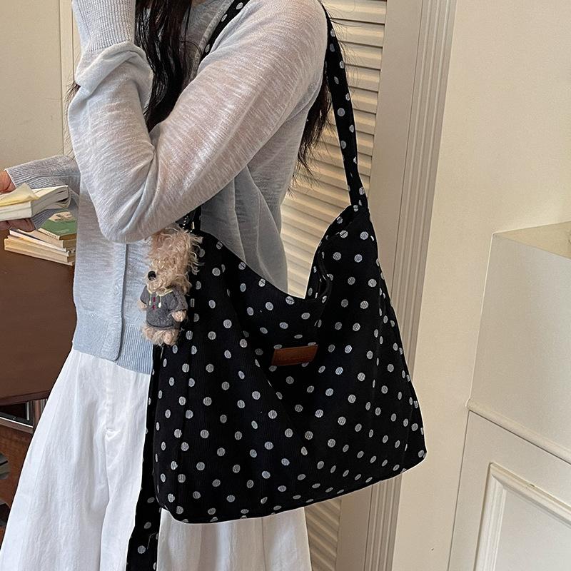 Large-capacity Dotted Bag Fashionable Shoulder Bag for College Students' Use As A Schoolbag or Shopping Bag