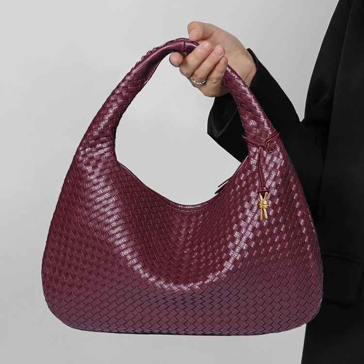Hand-Woven Retro Single Shoulder Underarm Women'S Bag Fashion Trend Portable Oblique Span Women'S Bag