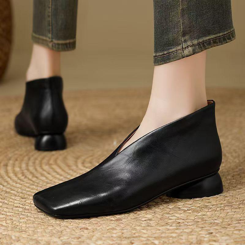 2025 High-End Soft Leather Irregular High Heels