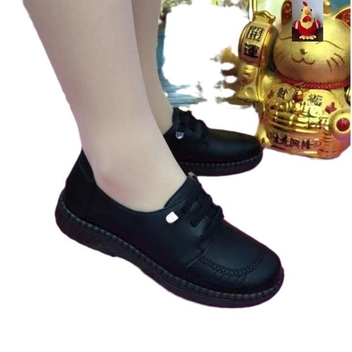 Soft leather single shoes 2025 spring new beef tendon soft sole soft surface non-slip mother versatile middle-aged and elderly casual small leather