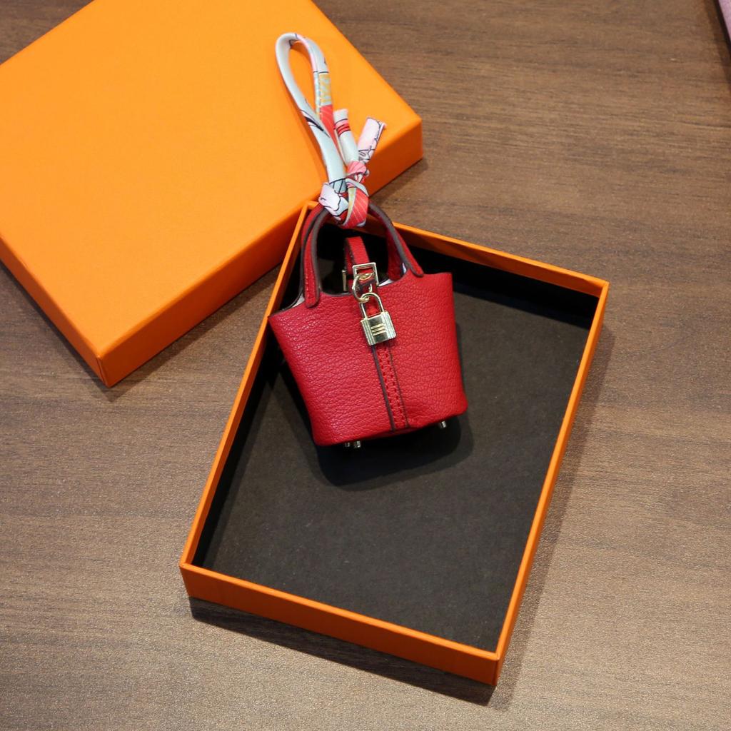 Mini Leather Earphone Case Keychain - Cute Small Headphone Holder Bag Charm , Key Ring Pendant for Handbags Backpacks