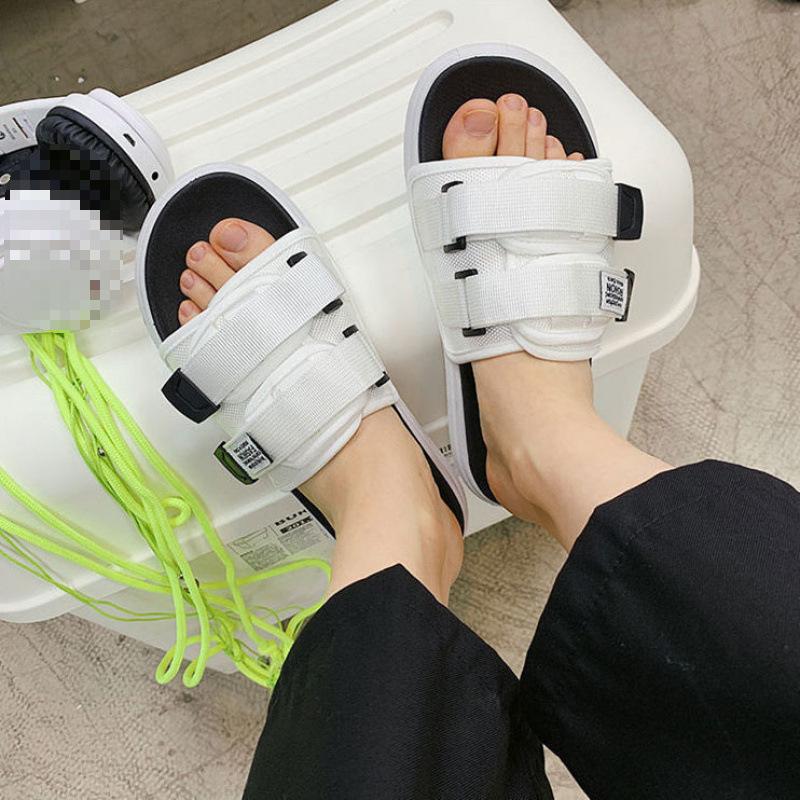 

Cool slippers men s summer Korean version trend social wear one-word drag couple casual fashion non-slip beach shoes 45-46 [Suitable for 44-45 feet]