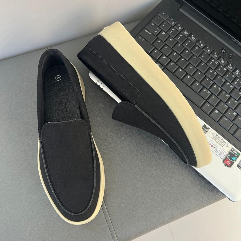 The new velvet beanie shoes are a casual one-piece generation X