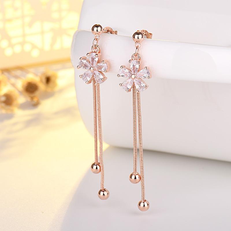 

New Trendy Zircon Flower Long Tassel Earrings for Women