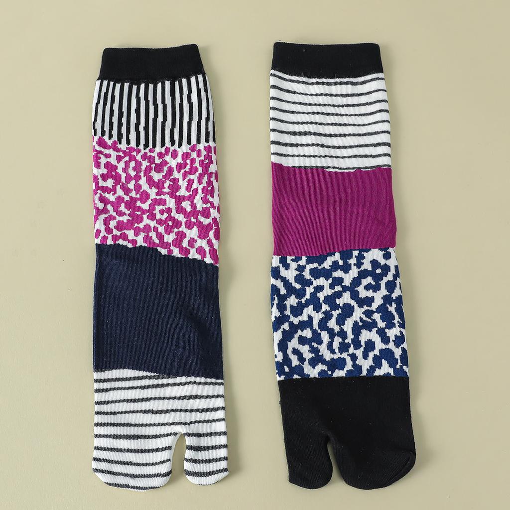 1 Pair Women Cartoon Combed Cotton Two Toe Socks Japanese Colorful Jacquard Split Toe Socks Floral Cute Funny Crew Tabi Socks