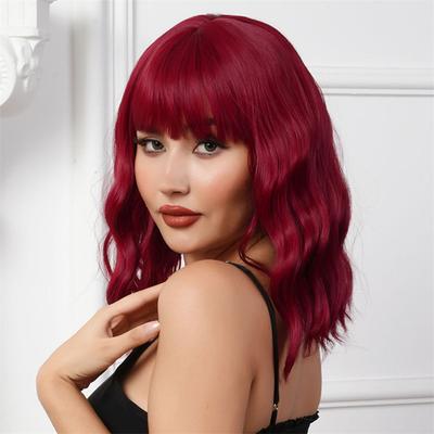 Perruques Ondulées Synthétiques Premium pour Femmes Perruque Longue Bouclée avec Frange Perruque Ondulation d'Eau Moyenne Cheveux Rouge Vin Perruque Auburn Cosplay Drag Queen