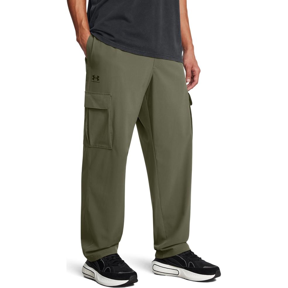 Under Armour Pantaloni Casual da Uomo a Vita Alta, Gamba Dritta, con Lacci e Stampa Logo, Verde Militare 1386558-390