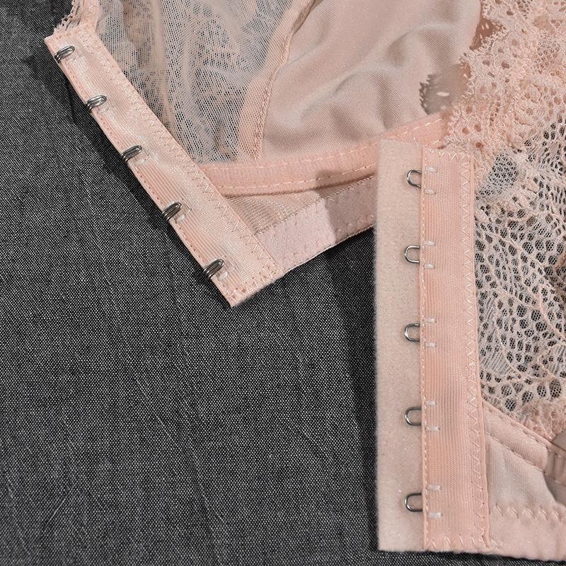 2024 Cross-border Plus Size Lace Bra: Wire-free, Breathable, Front Buckle, Comfortable Strappy Underwear for Breast Enhancement