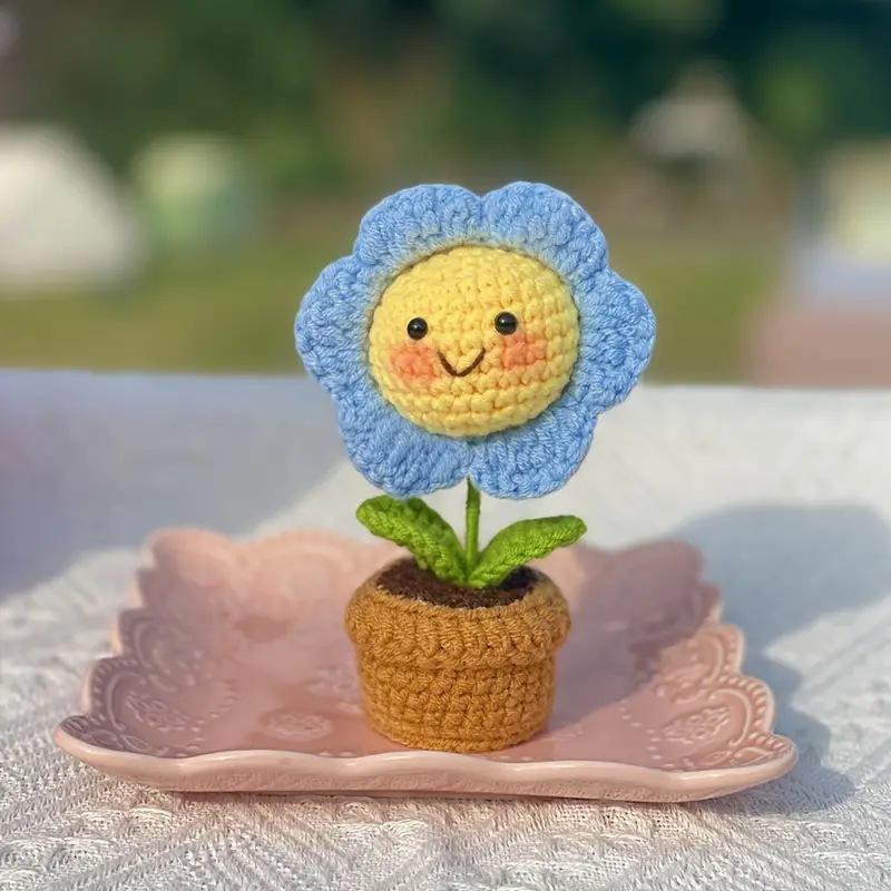 Cute Sunflower Pot Mini Handwoven Happy Sunflower Knitting Flower Desk Car Decoration Crochet Decor