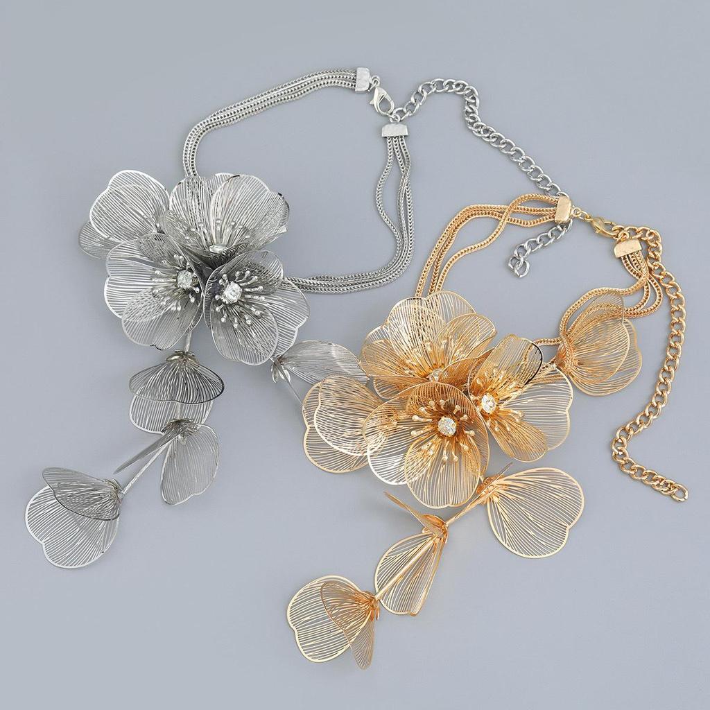 2024 Golden Flower Retro Bridal Dangle Earrings: Exquisite Chinese Style for Summer