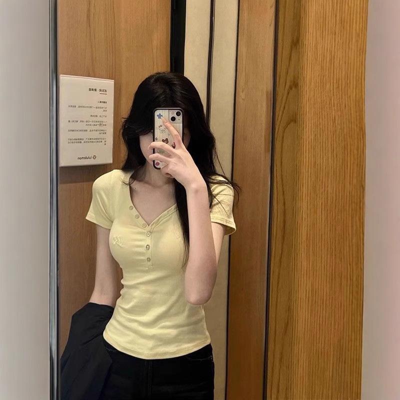 

Women s Spicy Yellow V-Neck Short-Sleeve Slim Fit T-Shirt, Summer 2025 Design XL