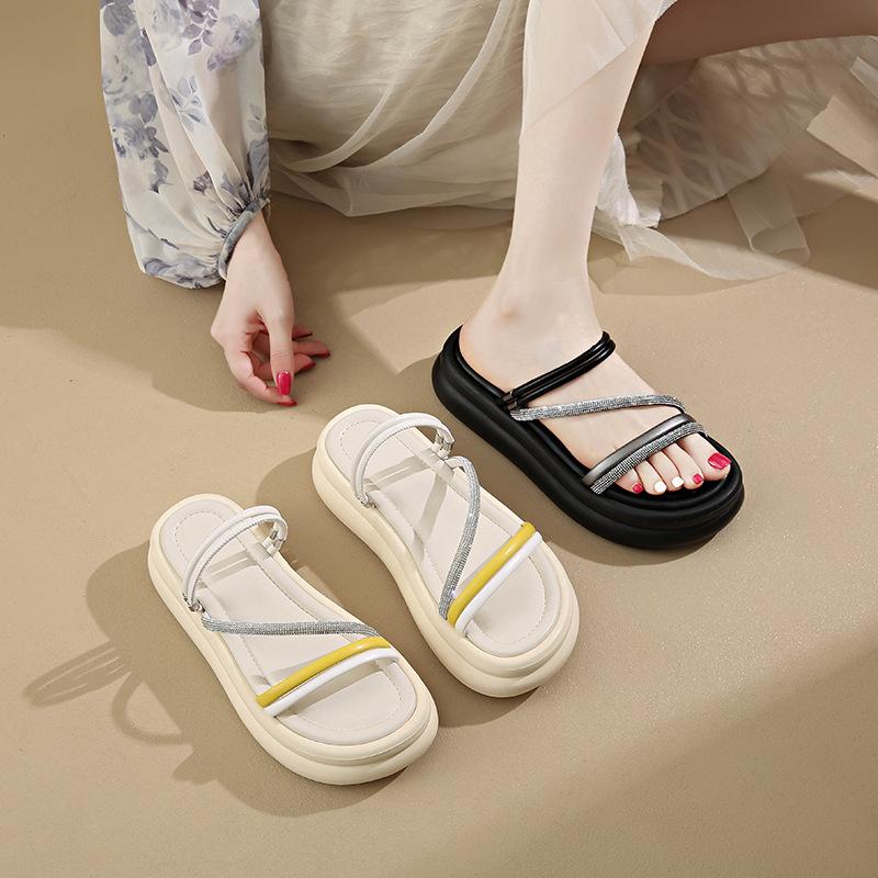 Fashion Beach Sandals Women 2025 New Summer Womens Fashion Platform Sandals Soft Bottom Two Wear Cool Slippers Women Zapatillas de mujer