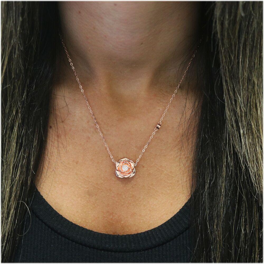 Women 585 Rose Gold Color Cubic Zircon Flower Pendant Necklace for Jewelry Gift