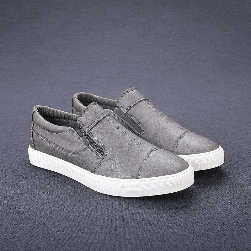 Nové ležérní kožené boty pánské pohodlné nazouváky Britský styl ležérní kožené boty pro muže móda Yuppie tenisky Mužské