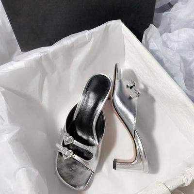 Calzado para mujer – Sandalias