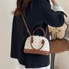 Fashion Retro Contrasting Color Portable Shell Bag 2025 Summer New Trend Casual Women's Bag Popular Shoulder Messenger Bag