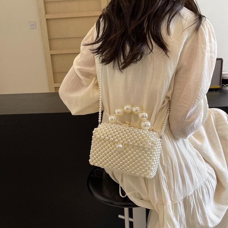 New Tote Bag French Retro Hollow Fairy Hand-woven Beaded Bag Metal Niche Bead Bag Pearl Bag