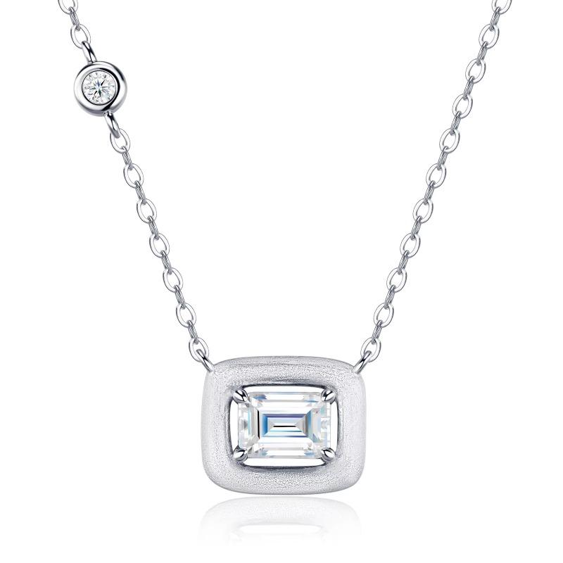Hot Sale 925 Sterling Silver Fashion Exquisite Pendant Necklace VVS1 D Color Moissanite Halo S925 Silver Jewelry Necklace 18inches серебряный