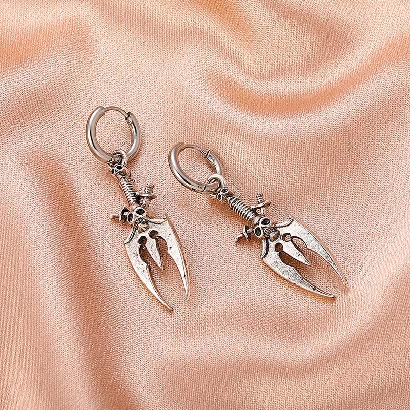 Vintage Skull Earrings for Women Gothic Punk Metal Hoop Earring Personality Hip-Hop Ear Accessory Halloween Fashion Y2K Jewelry Couple Gifts
