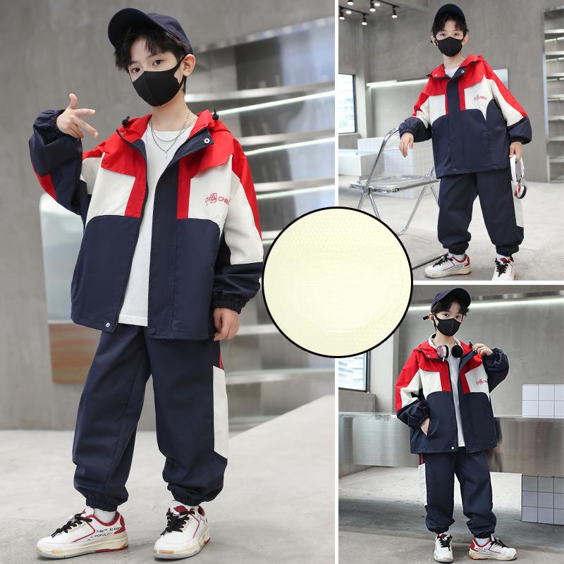 Modny garnitur chłopięcy Wiosna i Jesień Dziecięcy sportowy przystojny garnitur