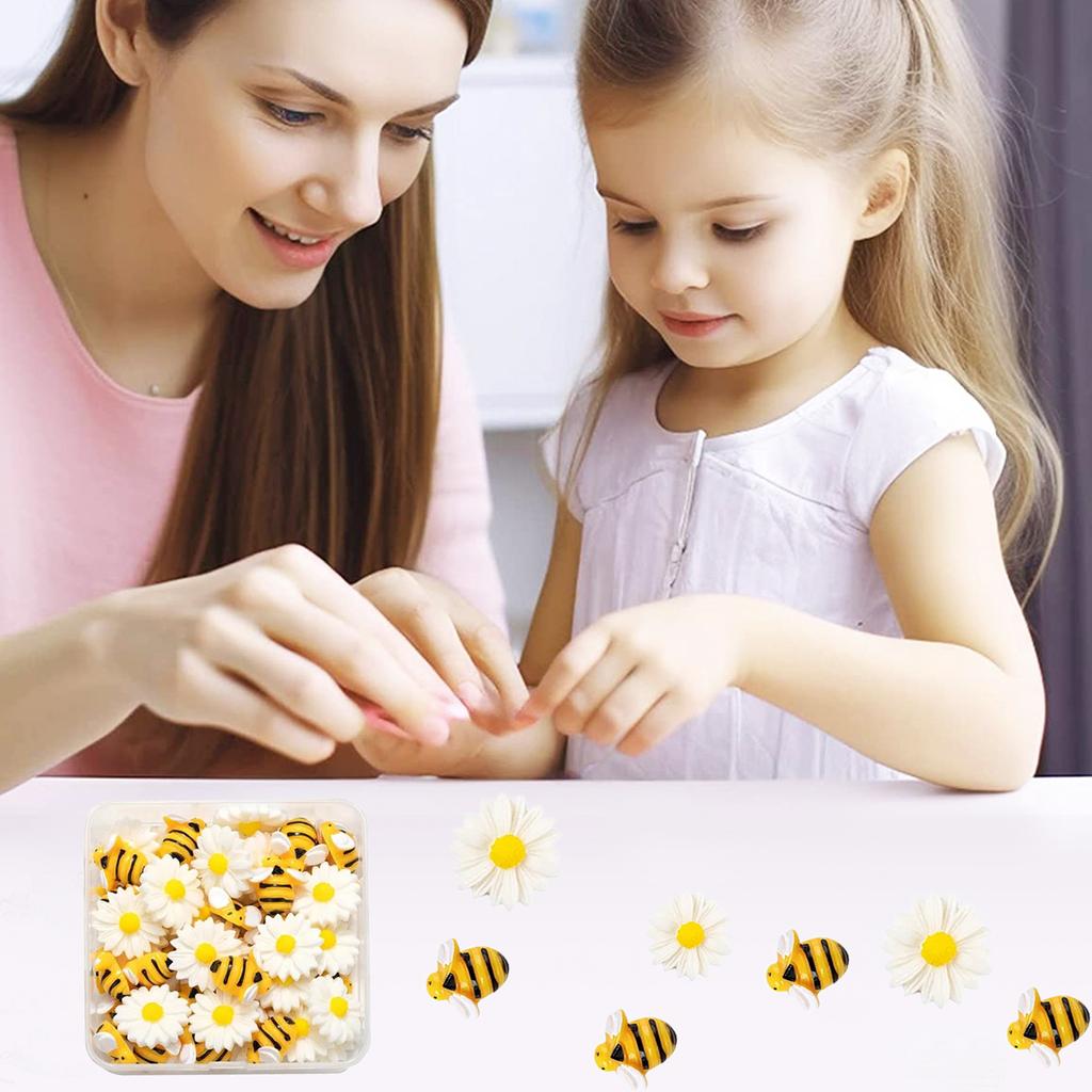 Pack Of 50 Daisy And Bee Resin Decorations Daisy Decoration For DIY Crafts Scrapbooking And Party Favors Embellishments