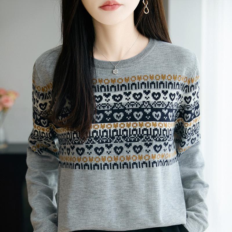

A Long-sleeved Heart-shaped Jacquard Pullover for Women, A New Retro Round-neck Sweater for Early Autumn XL серый