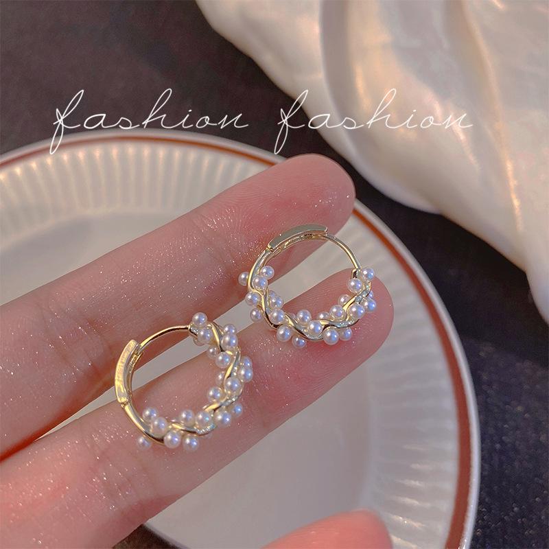 Cercei Lungi Coreeni cu Ciucuri și Perle - Cercei Eleganți de Lux pentru Femei