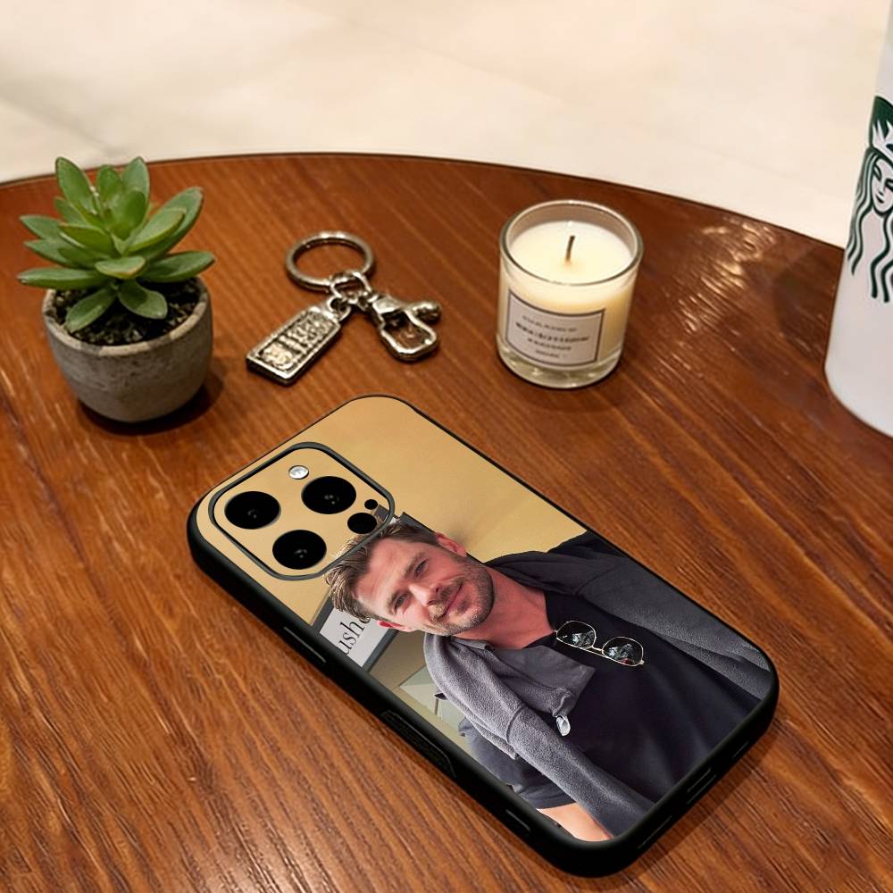 Chris Hemsworth Phone Case For iPhone 17, 16,15,14,13,12,11 Plus,Pro Max, Others Soft Black Cover