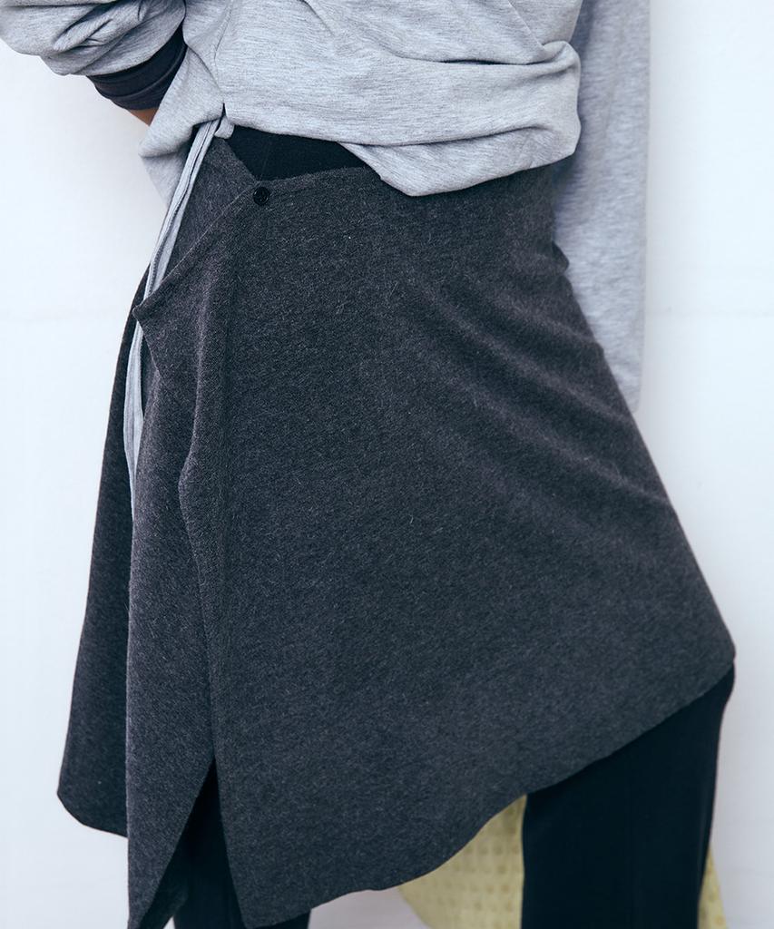 Pisis Button Layered Midi Skirt_Charcoal