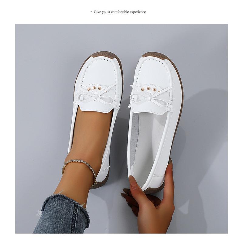 Casual Women's Flat Shoes with Soft Soles and Soft Tops, Large-sized Bean Shoes
