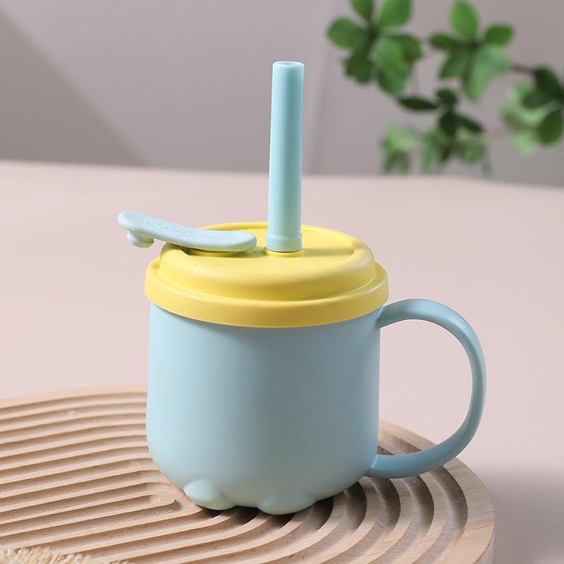 200 ml vannflaske for barn vann sippy kopp med silikon sugerør Lekkasikker plast vannflasker Kreativ tegneserie vannkopp