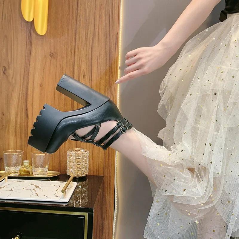 

Модель новая одинарная обувь 15 см женские высокие каблуки водонепроницаемая платформа толстая подошва ботильоны 2025 женская обувь толстые каблуки 34 чёрный