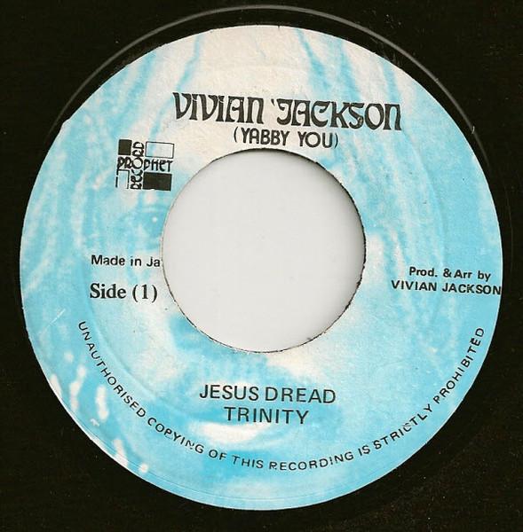 

7-дюймовая пластинка TRINITY 4 Jesus Dread NONE Vivian Jackson 1977 Ямайка Регги Ска Даб Б/у