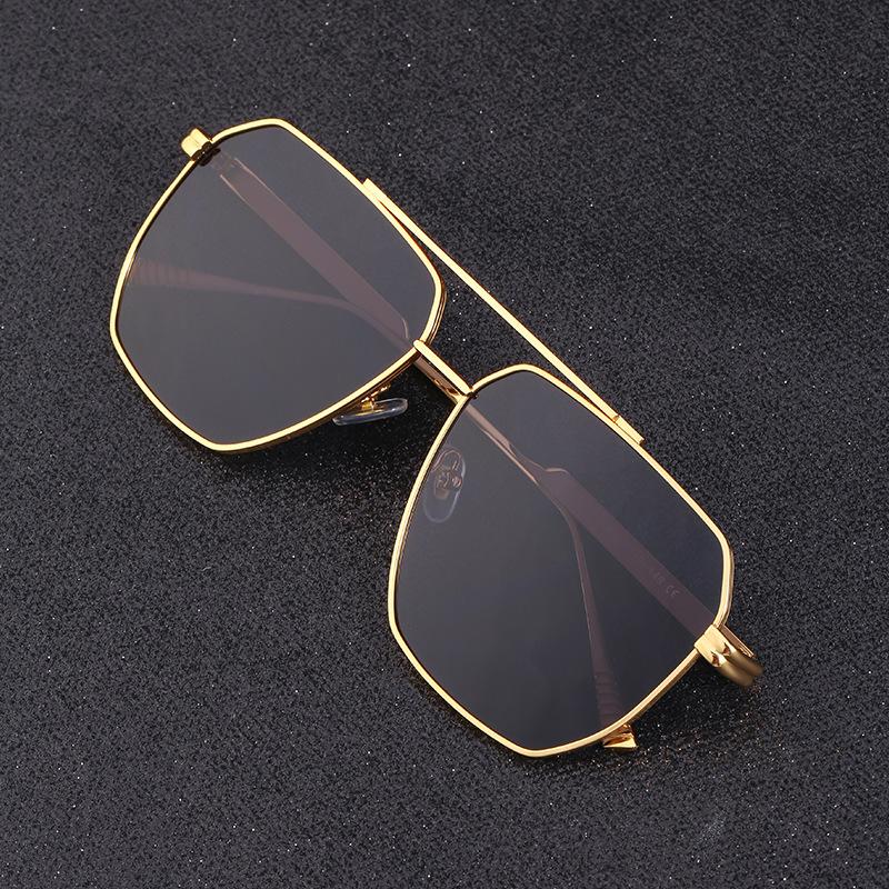 Vintage Men and Women Luxury Sunglasses Gold Metal Glamour Glasses Casual Fashion Shades