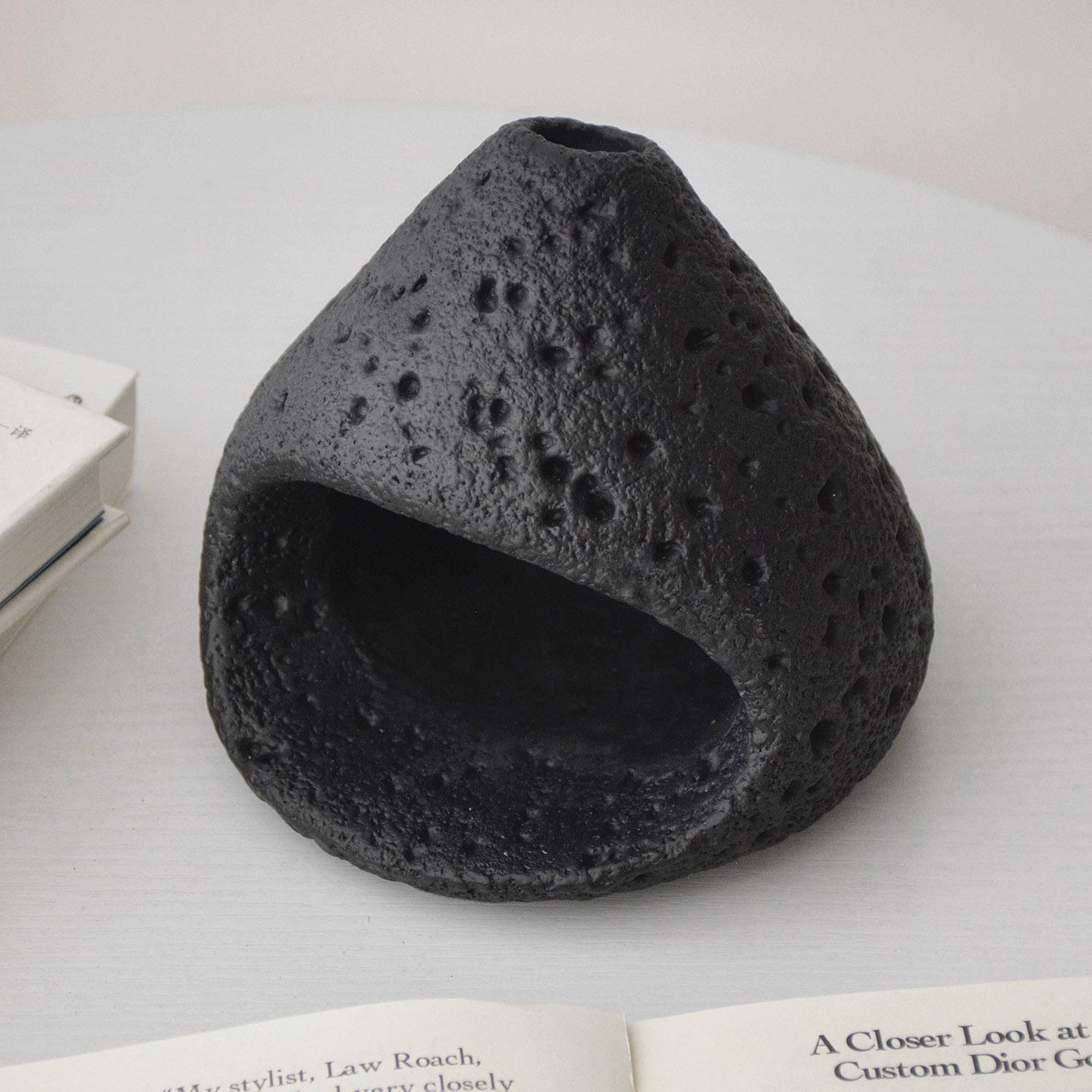 

Подставка для благовоний Камин Пало Санто Керамическая аромалампа для медитации Очищающая подставка для благовоний с шалфеем и лавандой чёрный