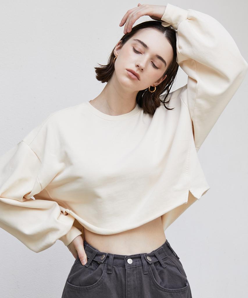 A.RIFF Volume Crop Sweatshirt_Cream