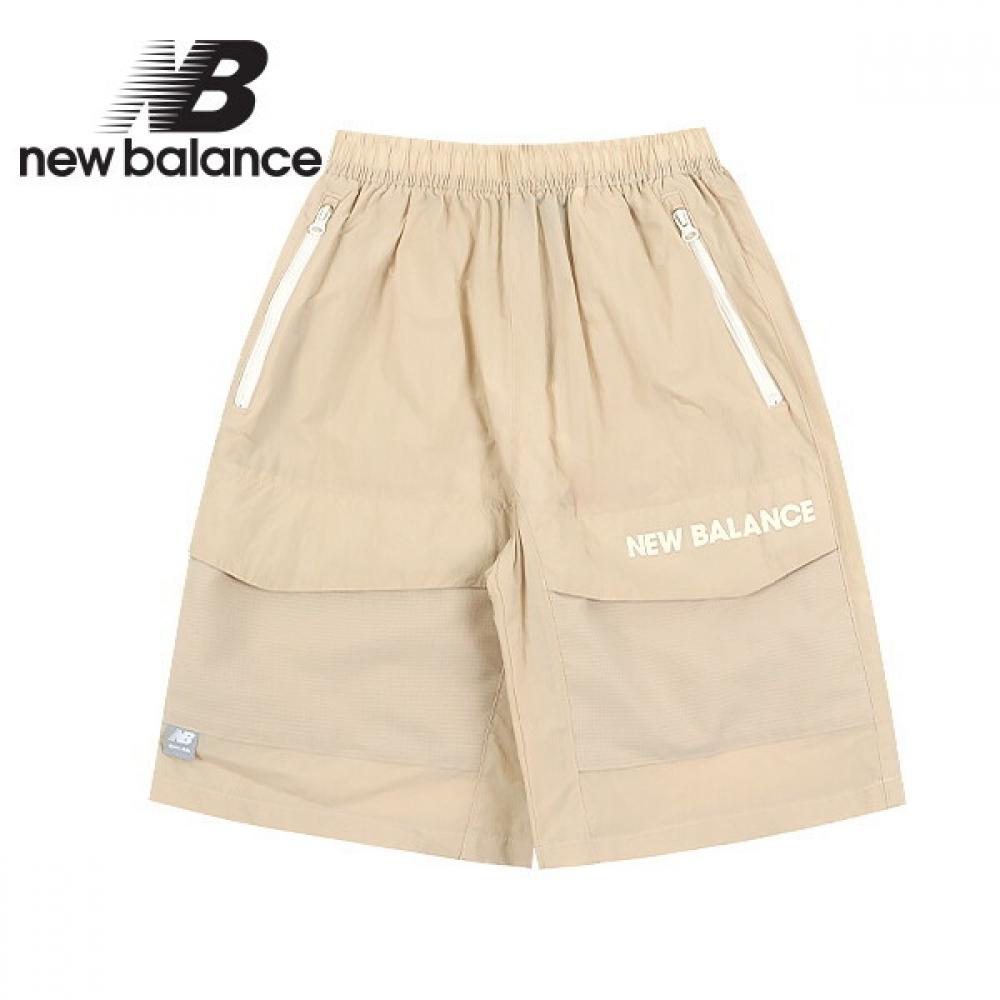 

New Balance Kids Lightweight Woven Shorts Beige 150