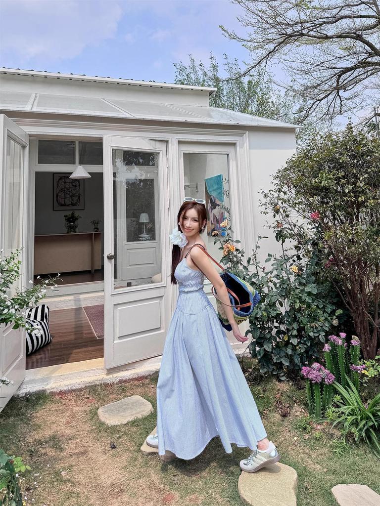 Women's Blue Suspender Dress - Summer 2025 French Seaside Holiday Waist-Cinching Long Dress