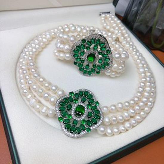 Elegant Freshwater Pearl Necklace Set: Fashionable Multi-layer Choker with 8-9mm Pearls