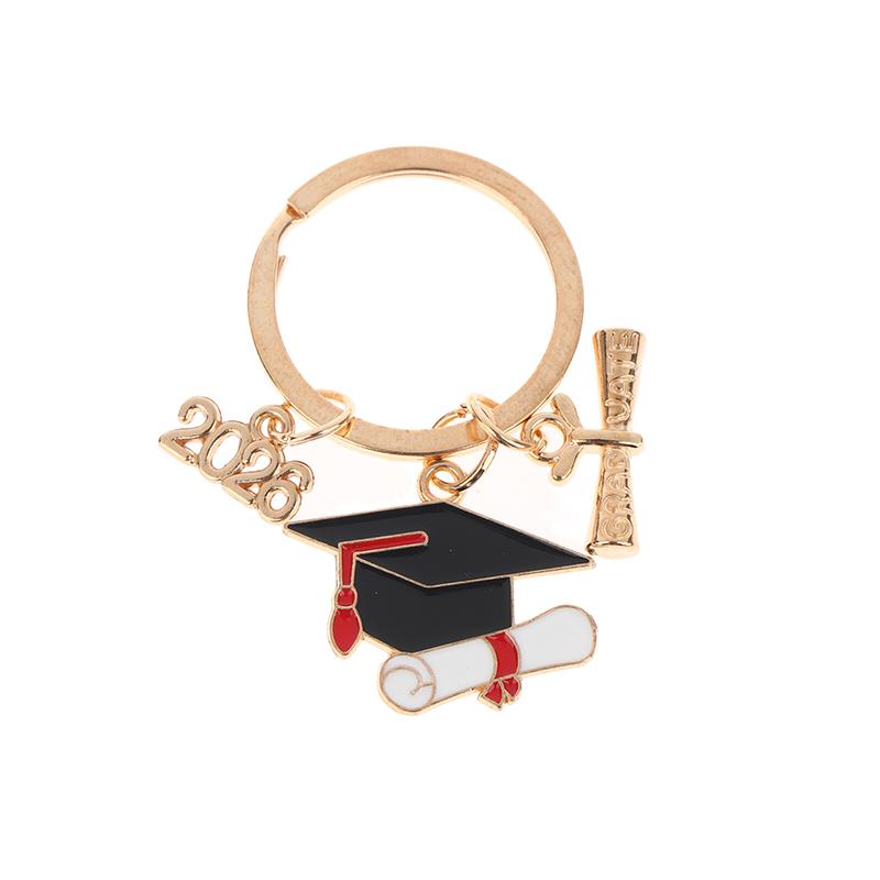1Pcs 2026 Graduation Key Ring With A Hat And Credentials, Graduation Season Gift Key Ring Pendant, Suitable For Hanging Ba