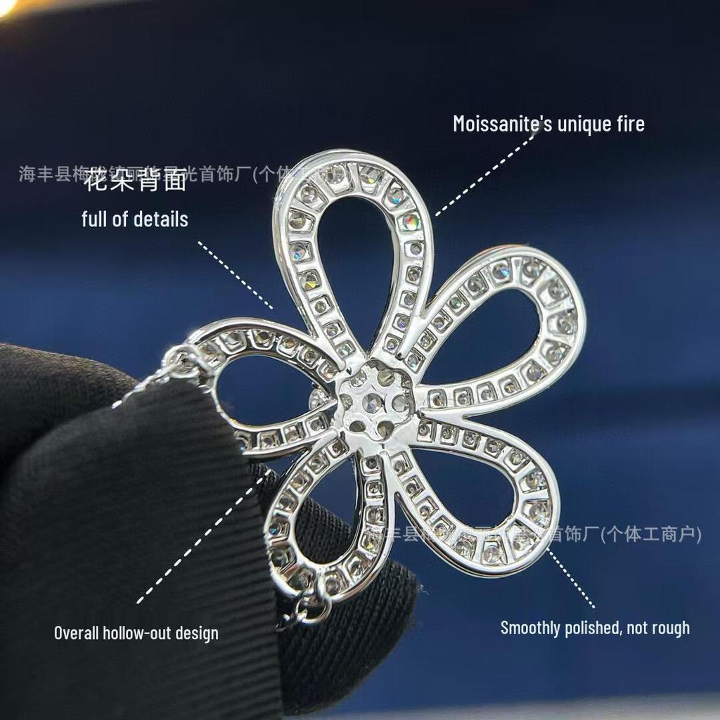 Seiko CNC Four-Leaf Clover Diamond Necklace - Gold Sunflower Honeycomb Design, Women's Versatile Clavicle Chain