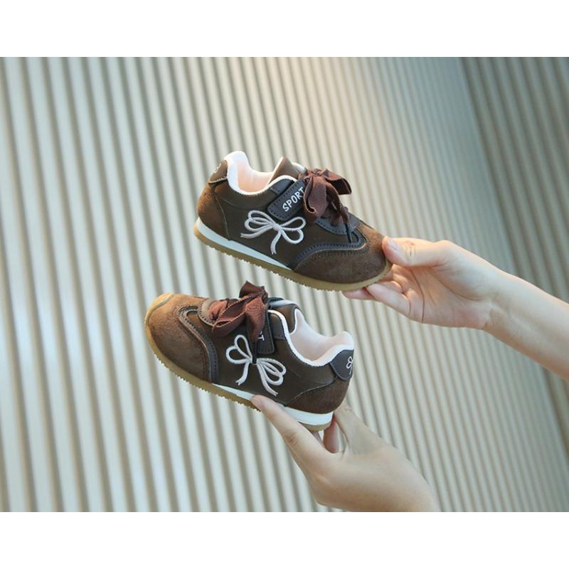 Casual Soft Sole Breathable Girls Kids Sports Running Sneakers