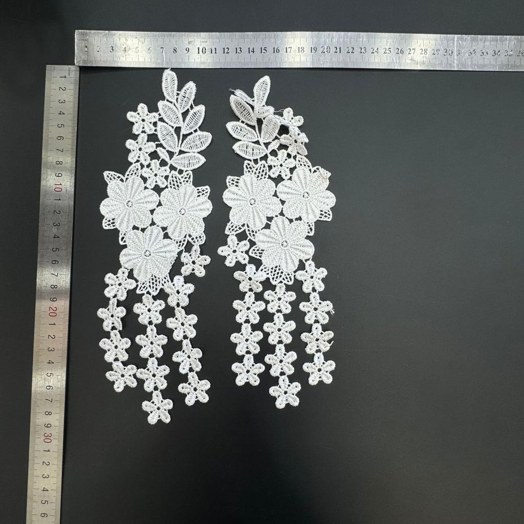 Lace Embroidery Pair Of Flowers, Polyester Light Embroidery Symmetrical Flower Pieces, Water-Soluble Lace, Hollow Lace Accessories Cloth Sticker