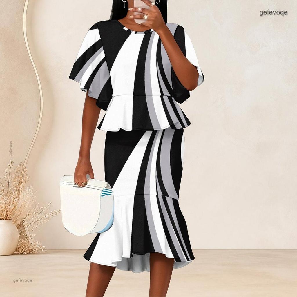 Women Plus Size Two Piece Set Round Neck Batwing Sleeve Black White Printed Ruffle Hem Top Fishtail Skirt