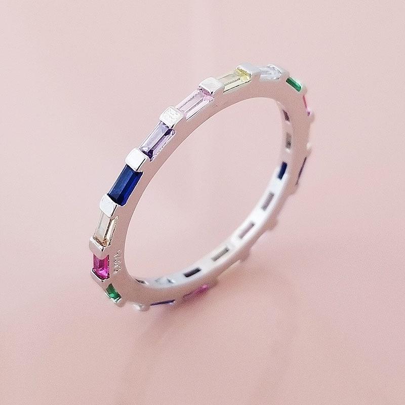 European & American Minimalist Multi-Color Diamond Band - R7032: Fashionable, Exquisite, Universal Fit.