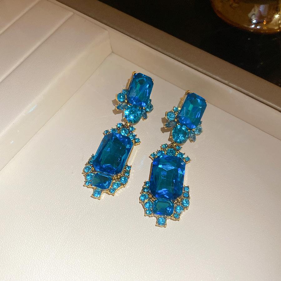 Silver Needle Diamond Square Pendant Earrings European and American Ins Versatile Exquisite Elegant Earrings Light Luxury Premium Earrings Women