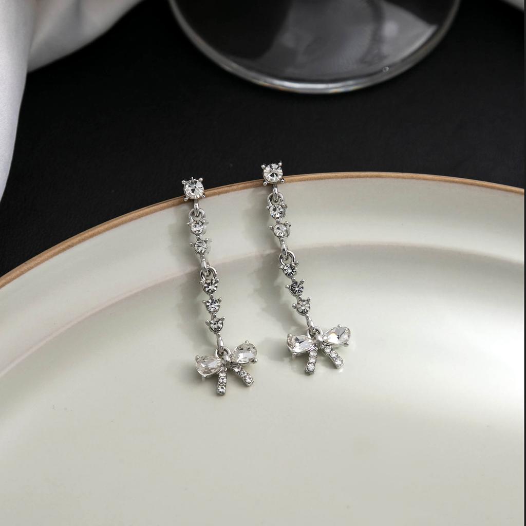 Light Luxury Bow Diamond-Encrusted Long Fringed Earrings, Super-Flash Exquisite Micro-Inlaid Stud Earrings Jewelry