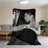 Blanket Model B-Bella Super Warm Comfortable Hadid Plush Throw Blanket Child Home Sofa Bedroom Gift