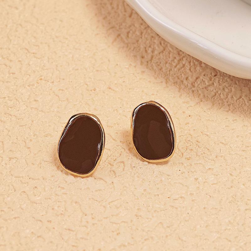 S925 Silver Needle Korean Geometric Black Earrings - Retro Hong Kong Style, Light Luxury Design